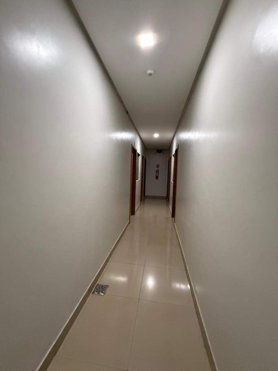 Hotel Oliveira 44 Goiania Bagian luar foto