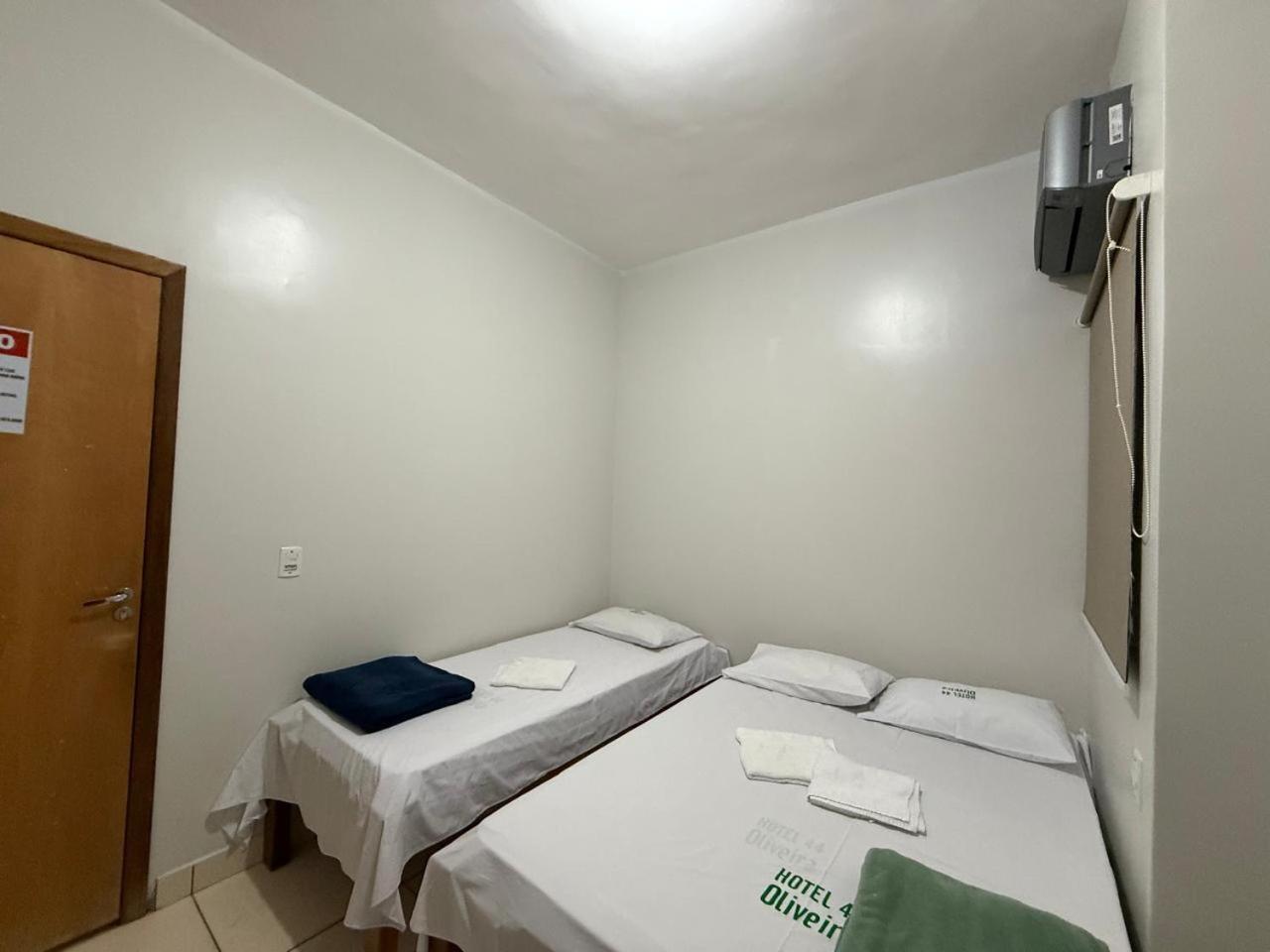 Hotel Oliveira 44 Goiania Bagian luar foto