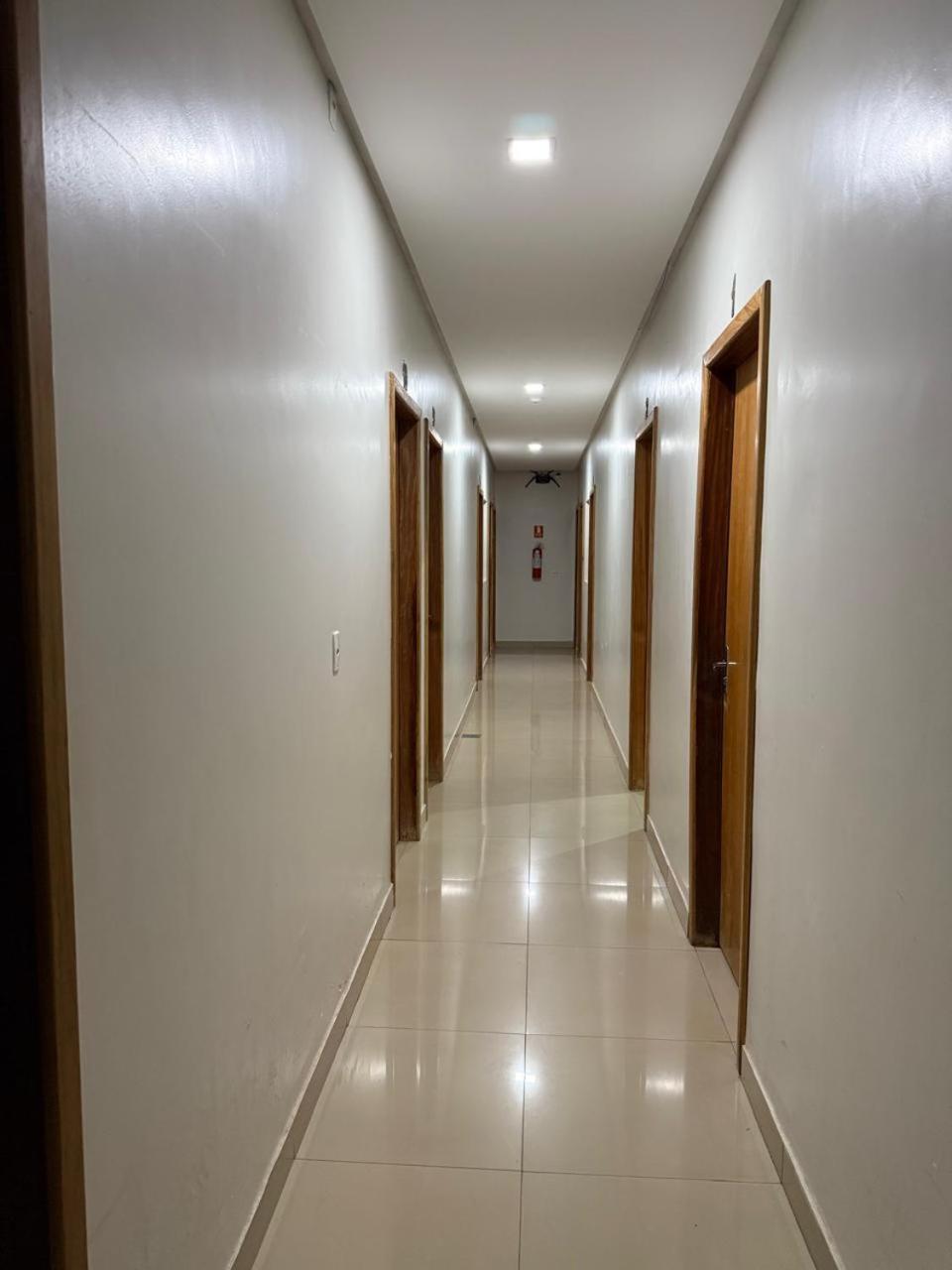 Hotel Oliveira 44 Goiania Bagian luar foto