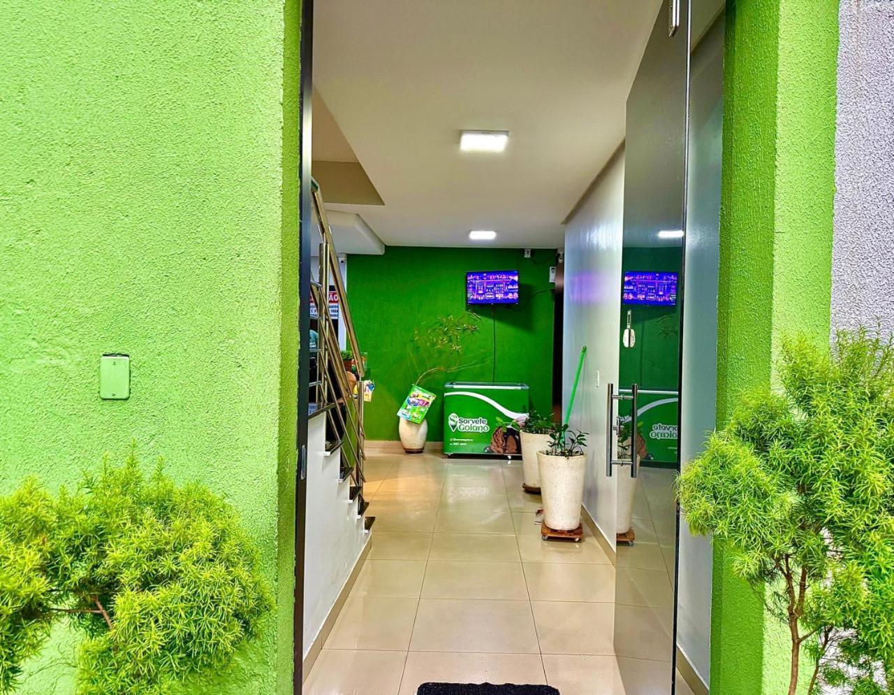 Hotel Oliveira 44 Goiania Bagian luar foto