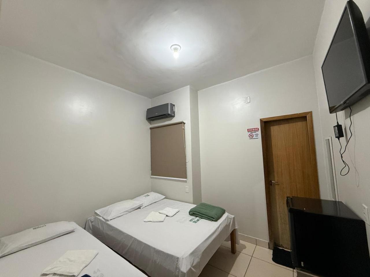 Hotel Oliveira 44 Goiania Bagian luar foto
